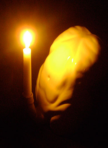 Candlesdick candle holder